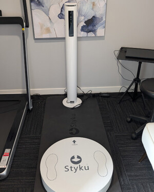 As the patient stands on the rotating platform, the Styku 3D Body Scanner records a complete 360-degree image.